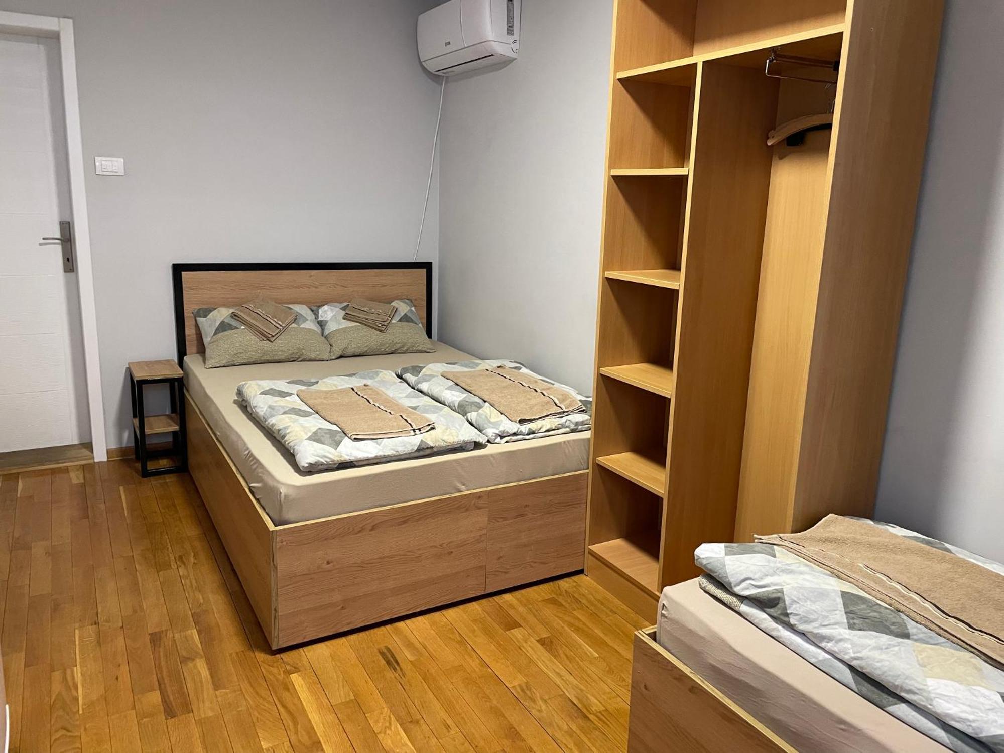Apartments Peka Dusanovac Екстер'єр фото